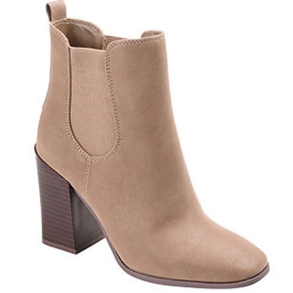 Journee Collection Women Maxxie Stacked Booties Size 10 Tan Coastal Cowgirl - Picture 4 of 13